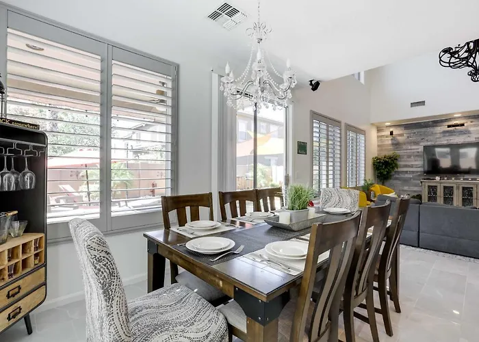 Holiday home Modern Gem W/ Fire Pit: 3 Mi To Ballpark!